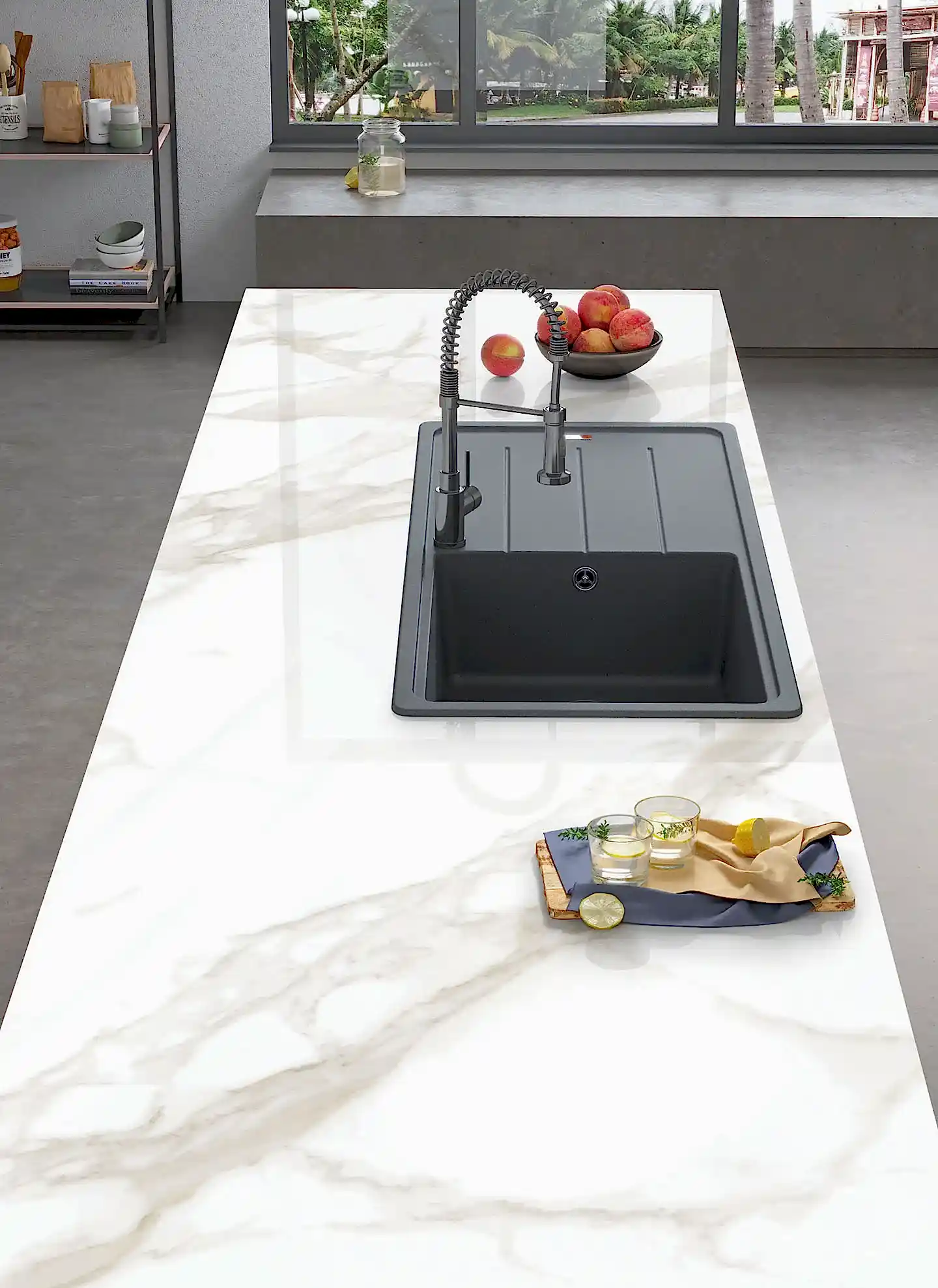 Lamar Poselen Collarado White