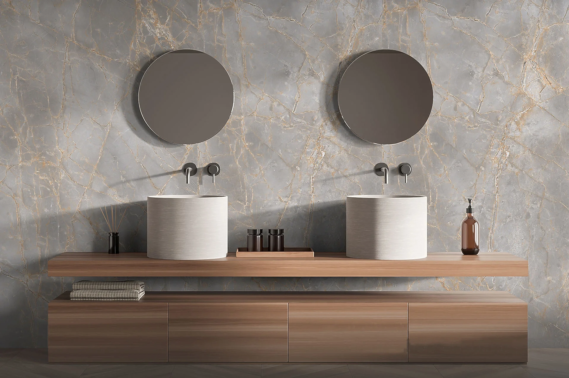 Lamar Poselen Versace Gold