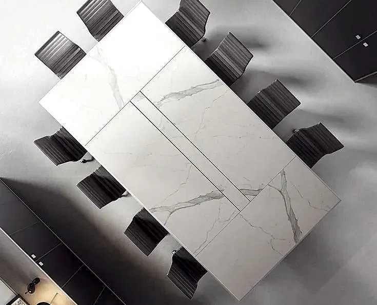 Mermer Toplanti Masasi